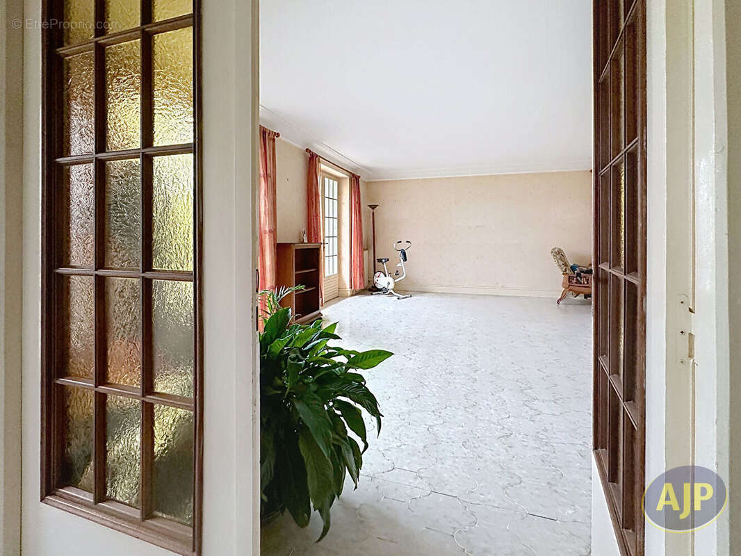 Maison 123 m² proche commerces - photo 5