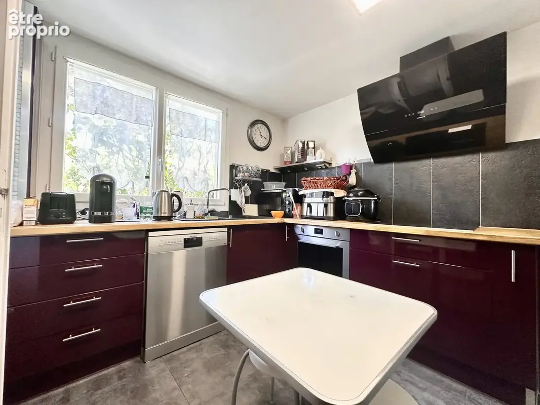 A vendre - Maison familiale avec studio indépendant à COMBS-LA-VILLE - photo 6