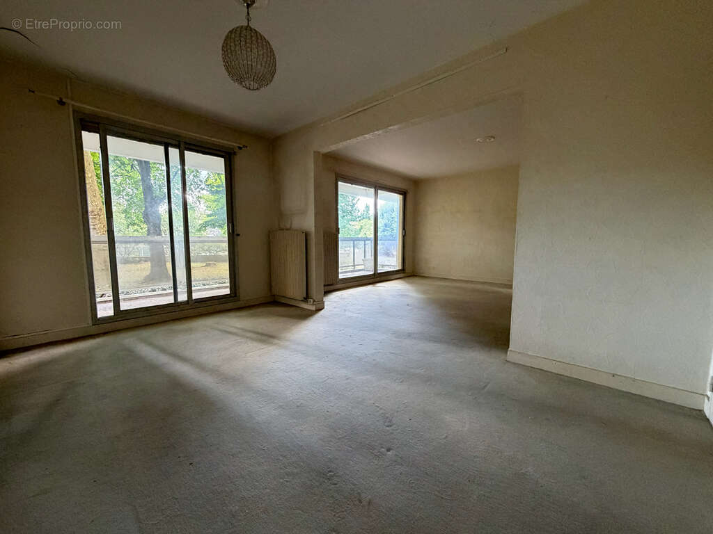 Appartement à LE BOUSCAT