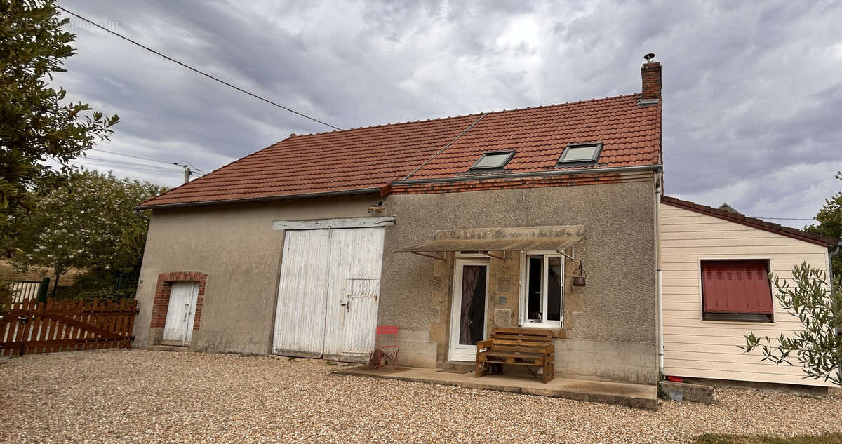 Maison à LA FORET-DU-TEMPLE