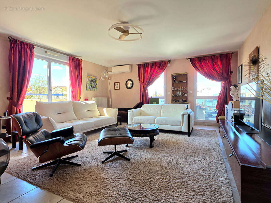 Appartement à ROMANS-SUR-ISERE