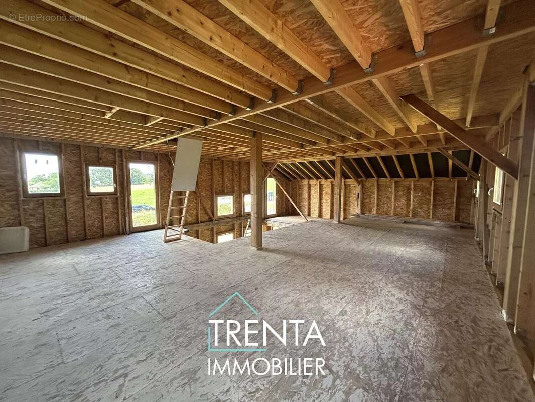 Maison à LE GRAND-LEMPS