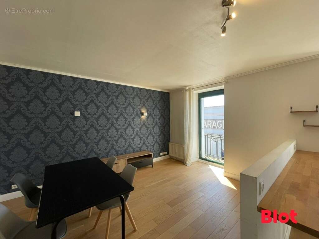 Appartement à BAIN-DE-BRETAGNE
