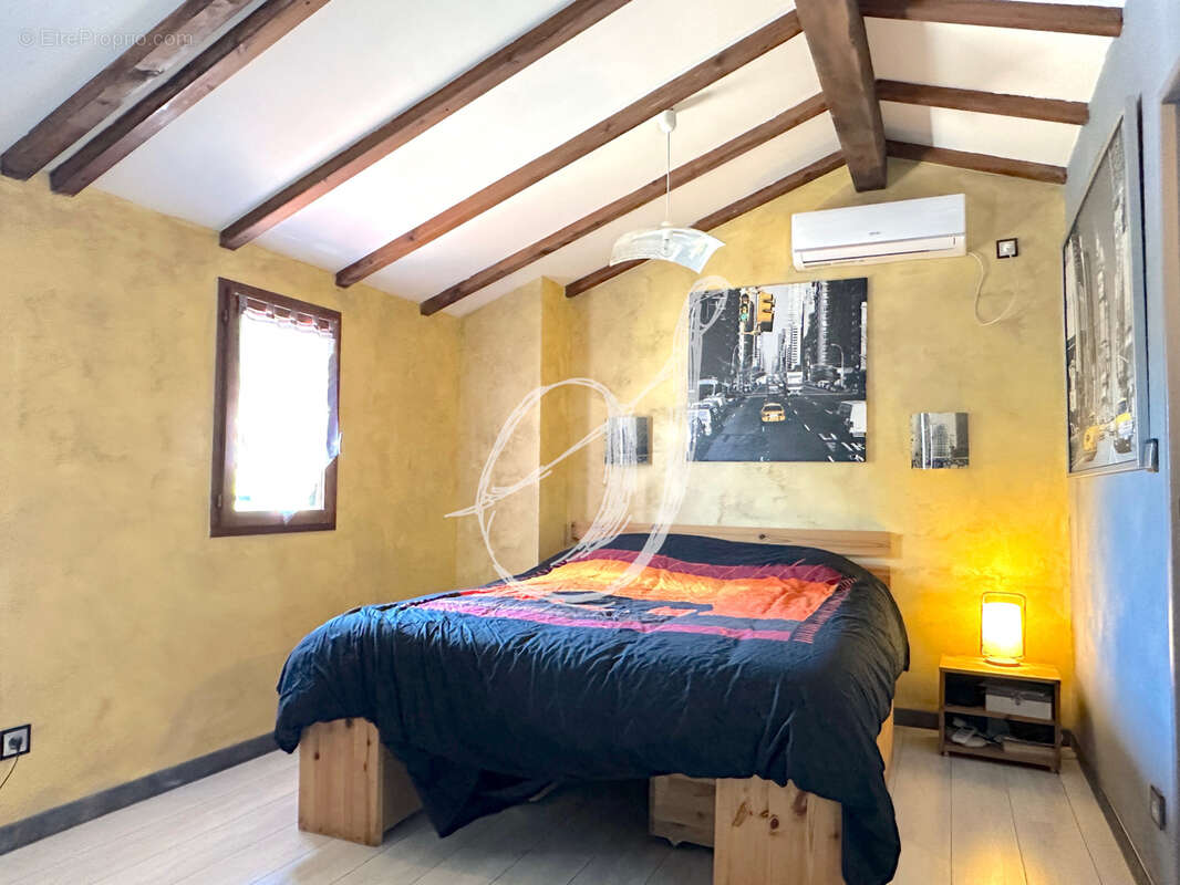 Maison à SAINT-GEORGES-D&#039;ORQUES