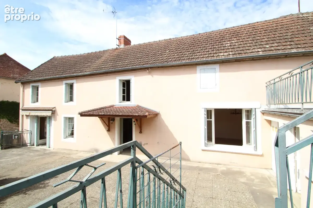 Maison de village avec Appartement, Garage et terrain. - photo 13