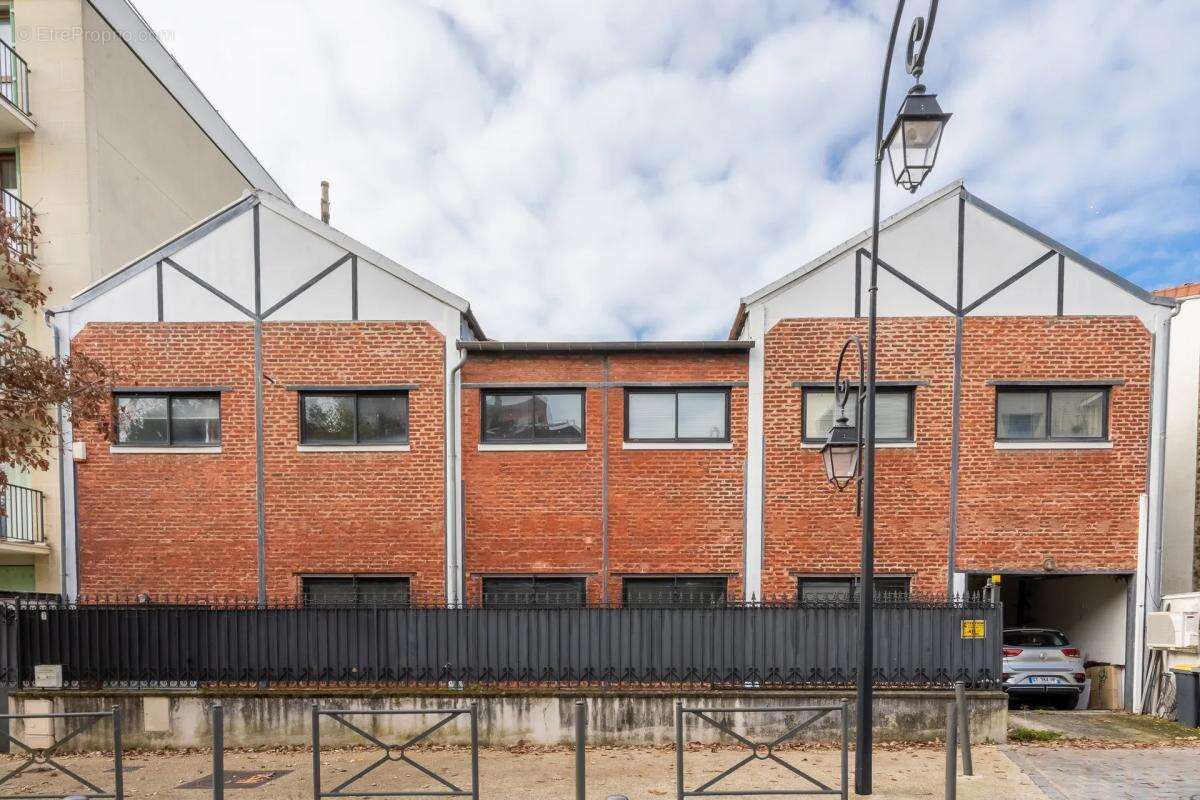 Maison à LE PERREUX-SUR-MARNE
