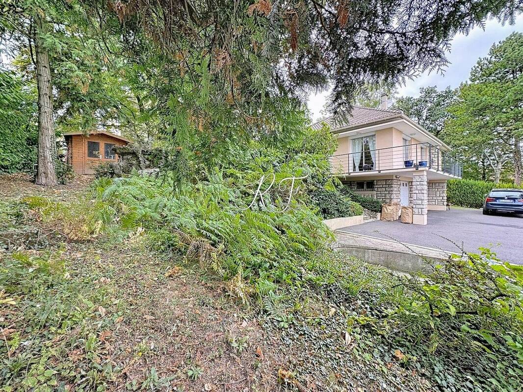 Photo 1 - Maison à JOUY-LE-MOUTIER