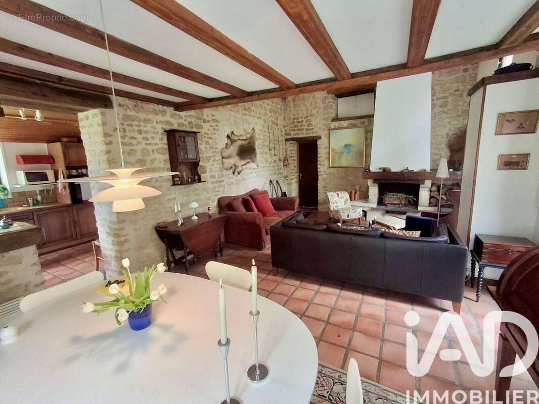 Maison 90 m² à Anville  - photo 2