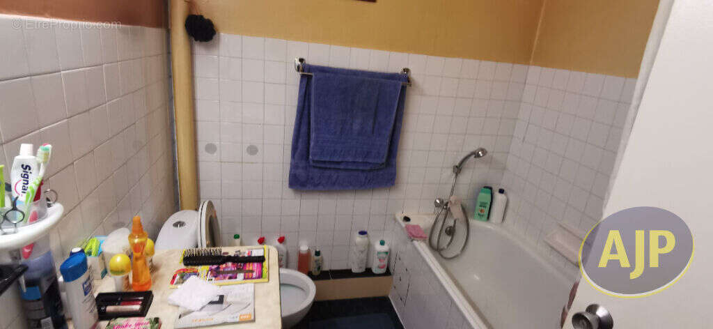 Appartement à SAINTES