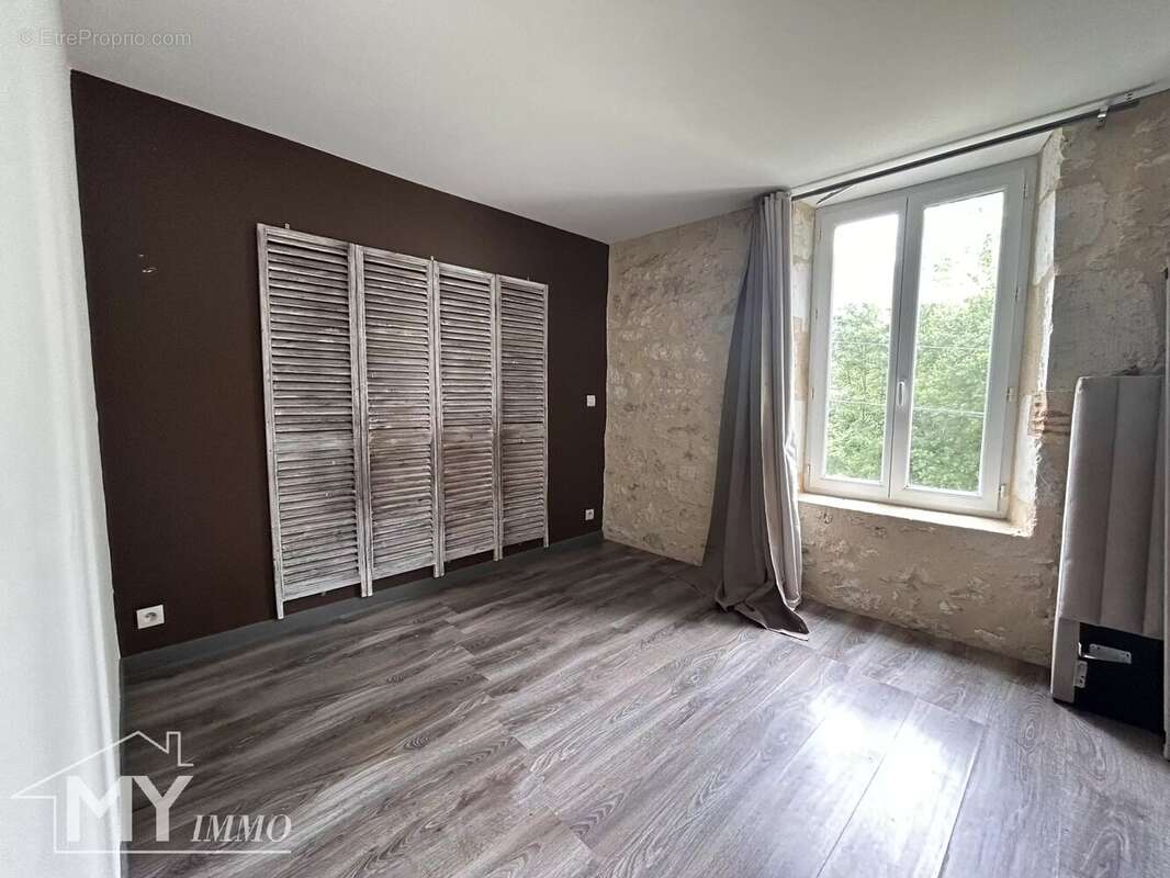 Charmante maison rénovée avec piscine et grand séjour – environnement calme - photo 10