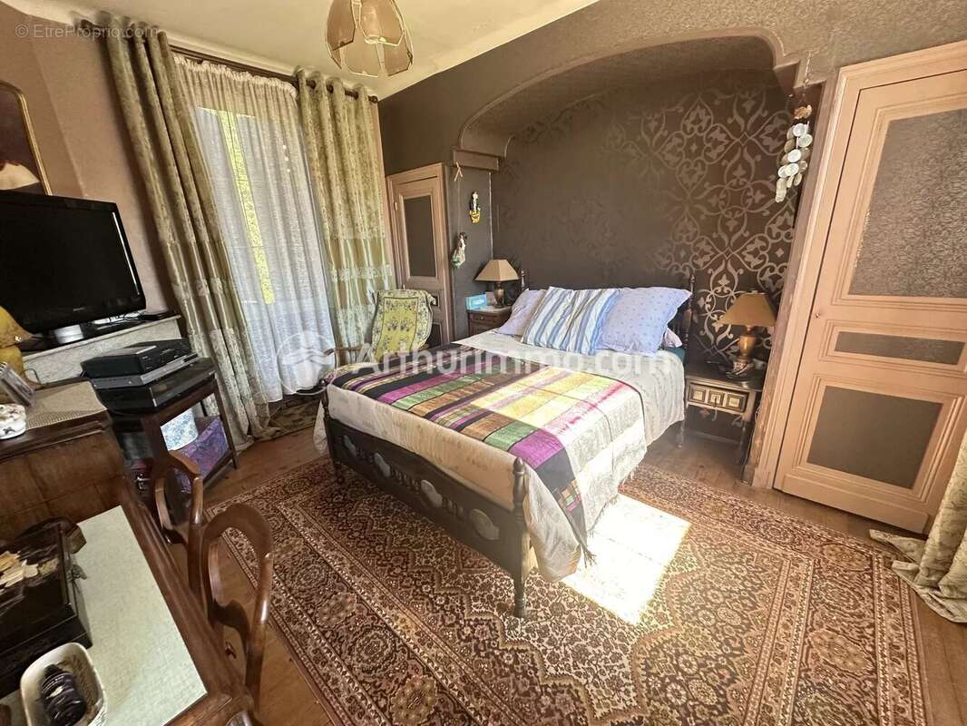 Maison à SAINT-ASTIER