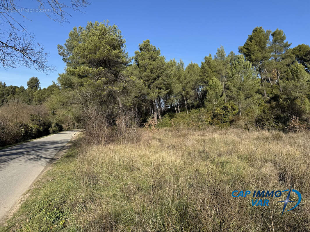 Terrain à LE BEAUSSET