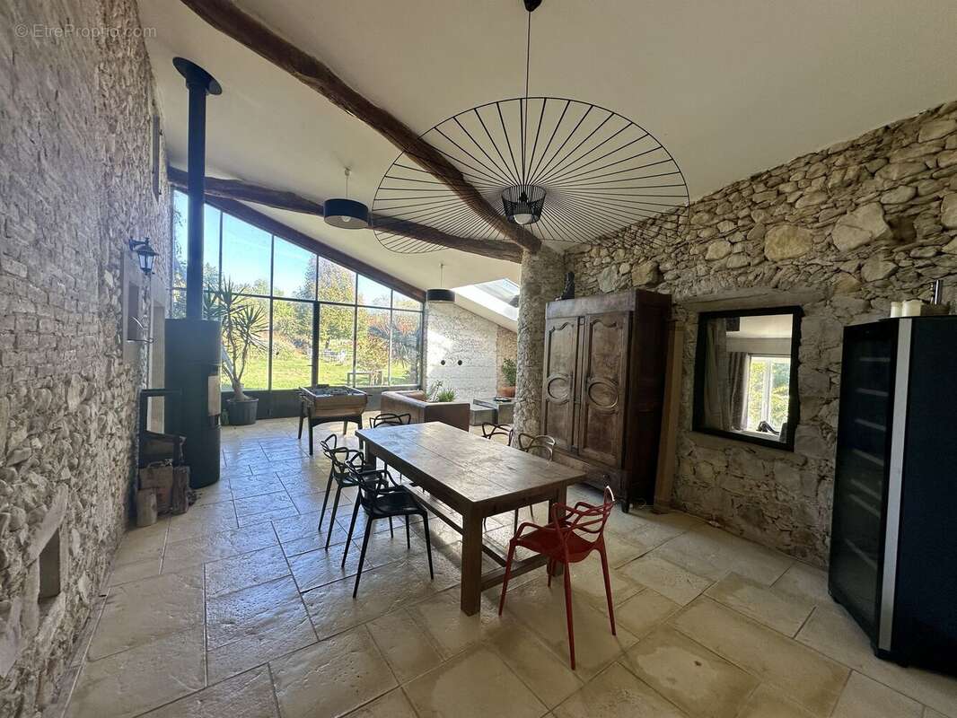 Maison à CLIOUSCLAT