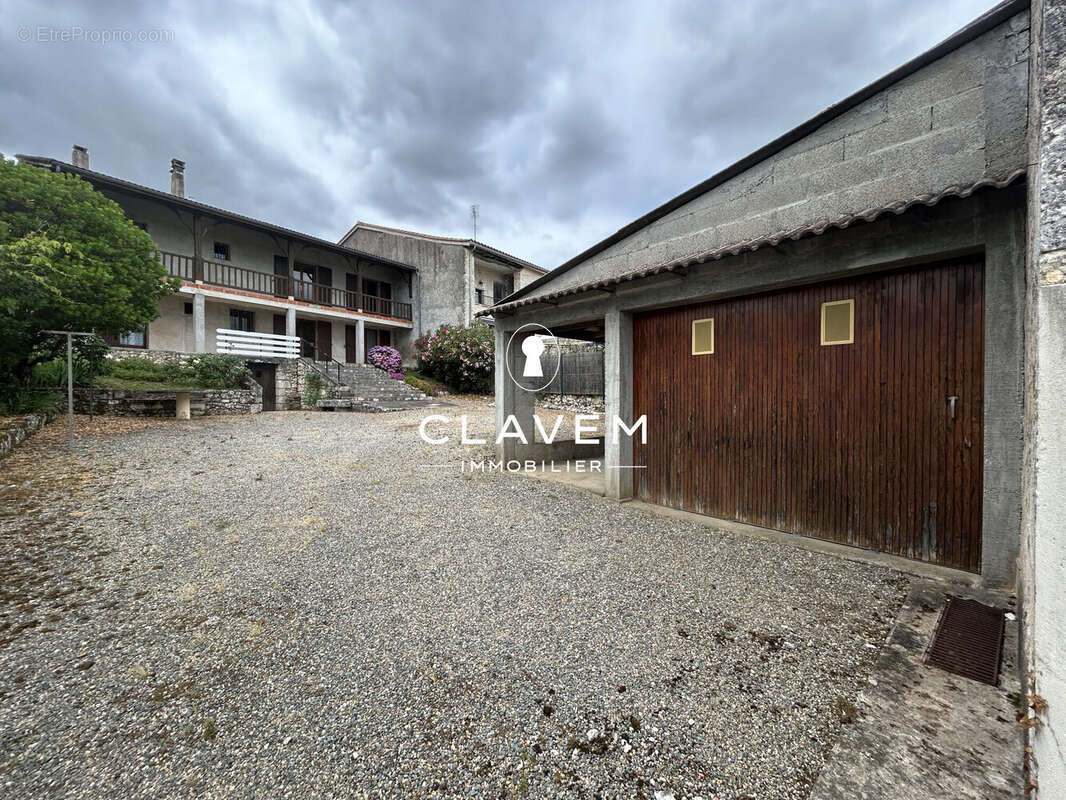 Maison à SAINTE-FOY-LA-GRANDE