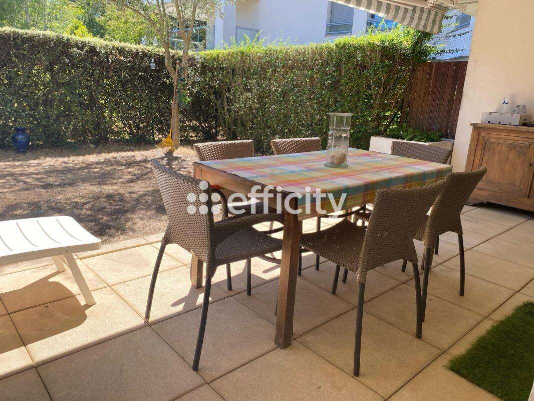 Appartement à TASSIN-LA-DEMI-LUNE
