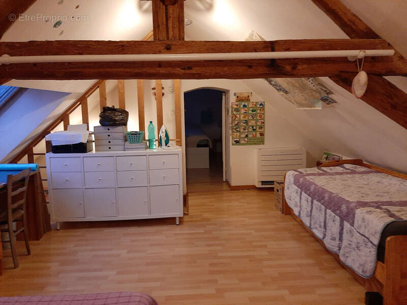 Maison à GUEUGNON