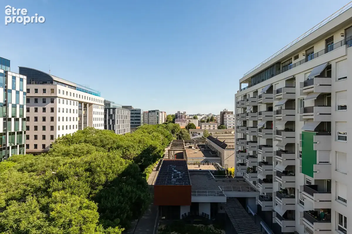 Sublime T4 ancien 107 m2 - 69006 LYON - photo 13