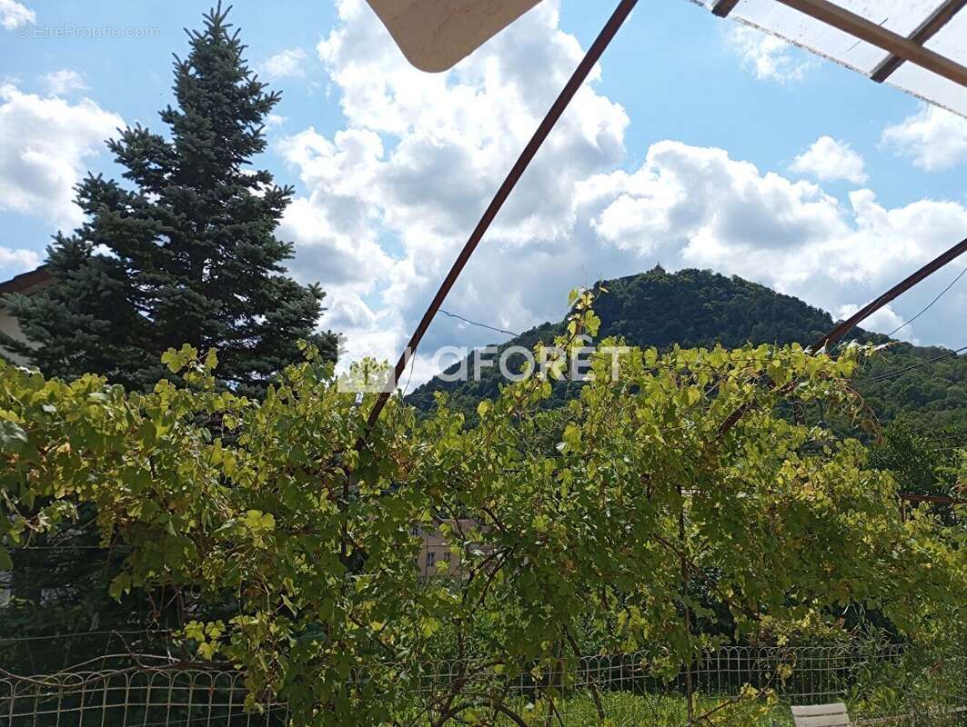 Maison à SALINS-LES-BAINS