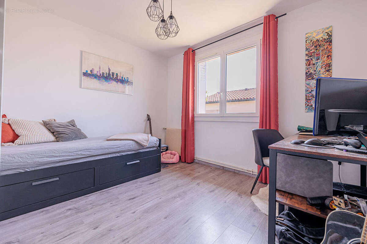 Maison à VILLENEUVE-TOLOSANE