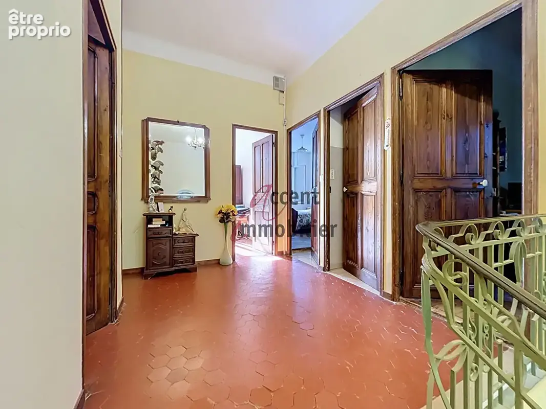 EXCLUSIVITE : MAS T8 230 m² avec plus de 200m² de remises sur 1.2 ha de terrain - photo 11