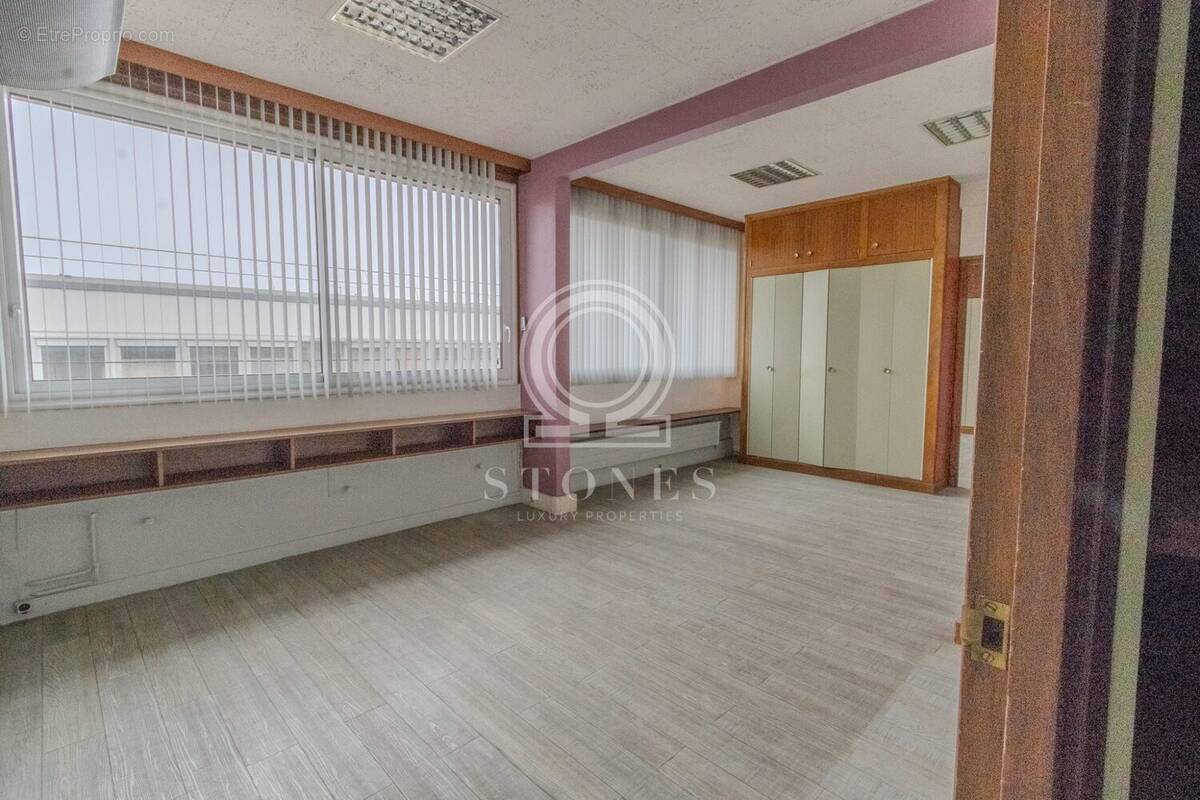 Appartement à LA CELLE-SAINT-CLOUD