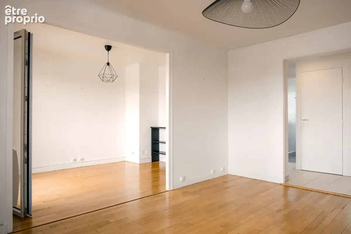 LYON 3ème T3 62m2 -Dernier étage- Vue dégagée - photo 3