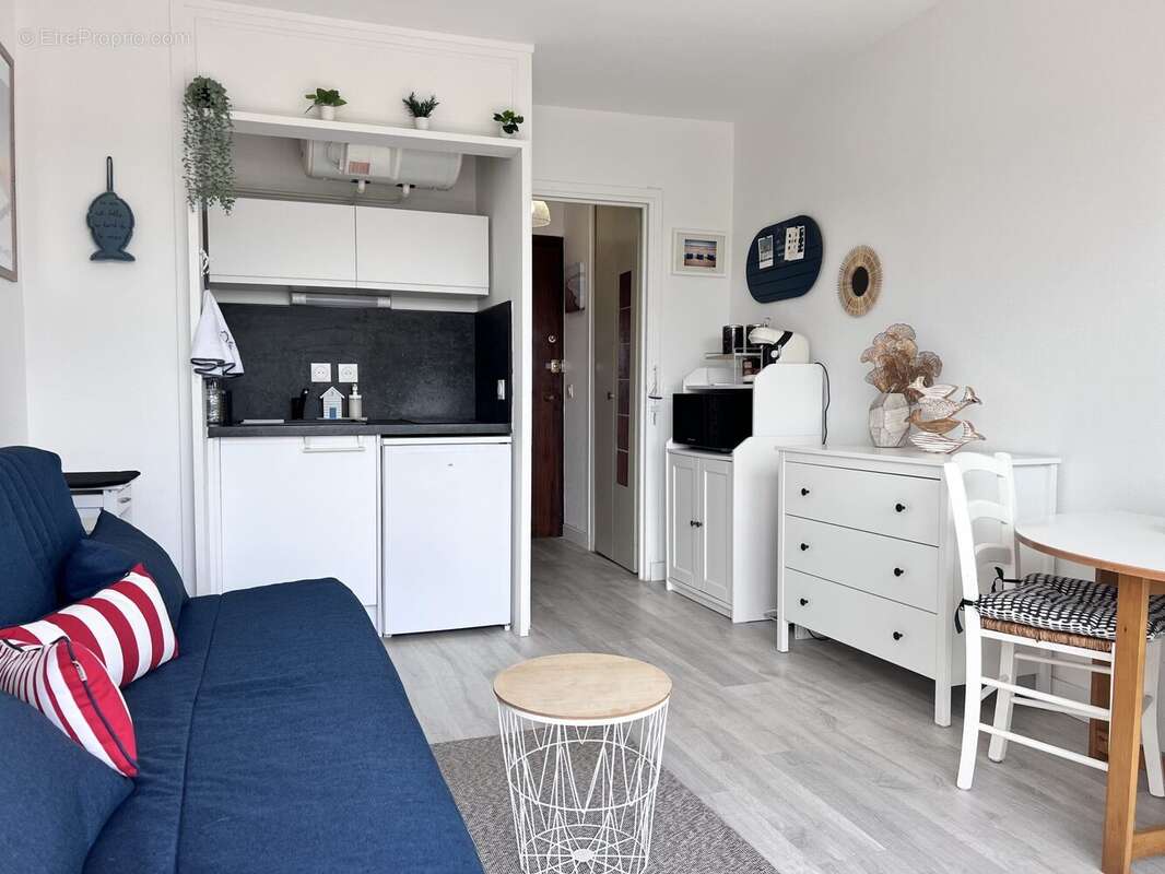 Appartement à BLONVILLE-SUR-MER