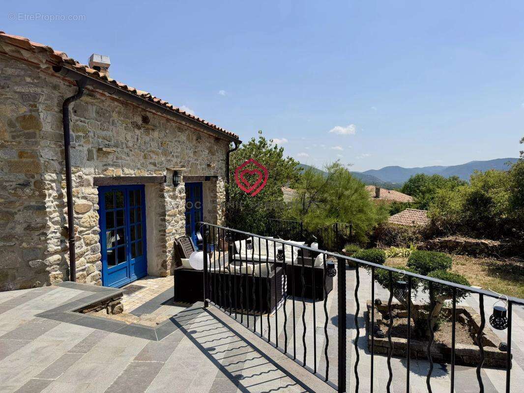 Superbe maison en pierre entièrement rénovée - photo 22