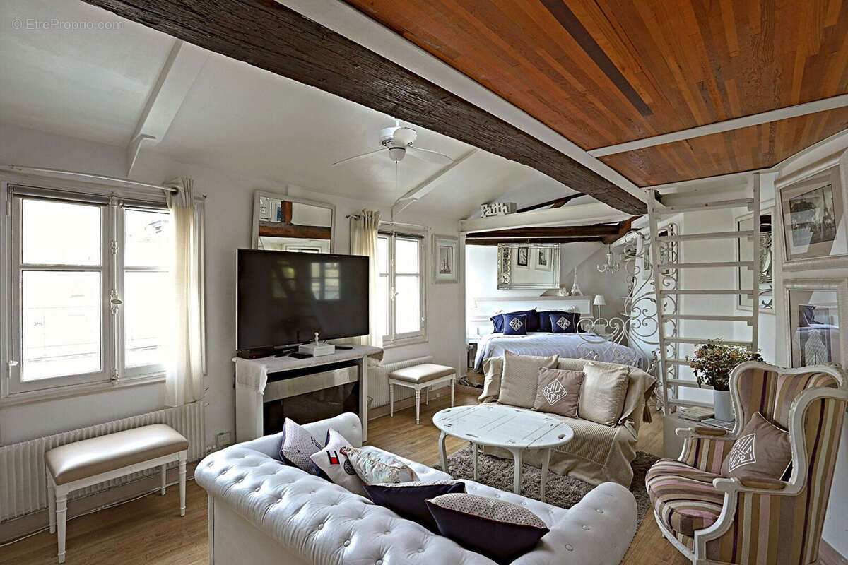 St Germain des Prés Loft 43 m² - photo 6