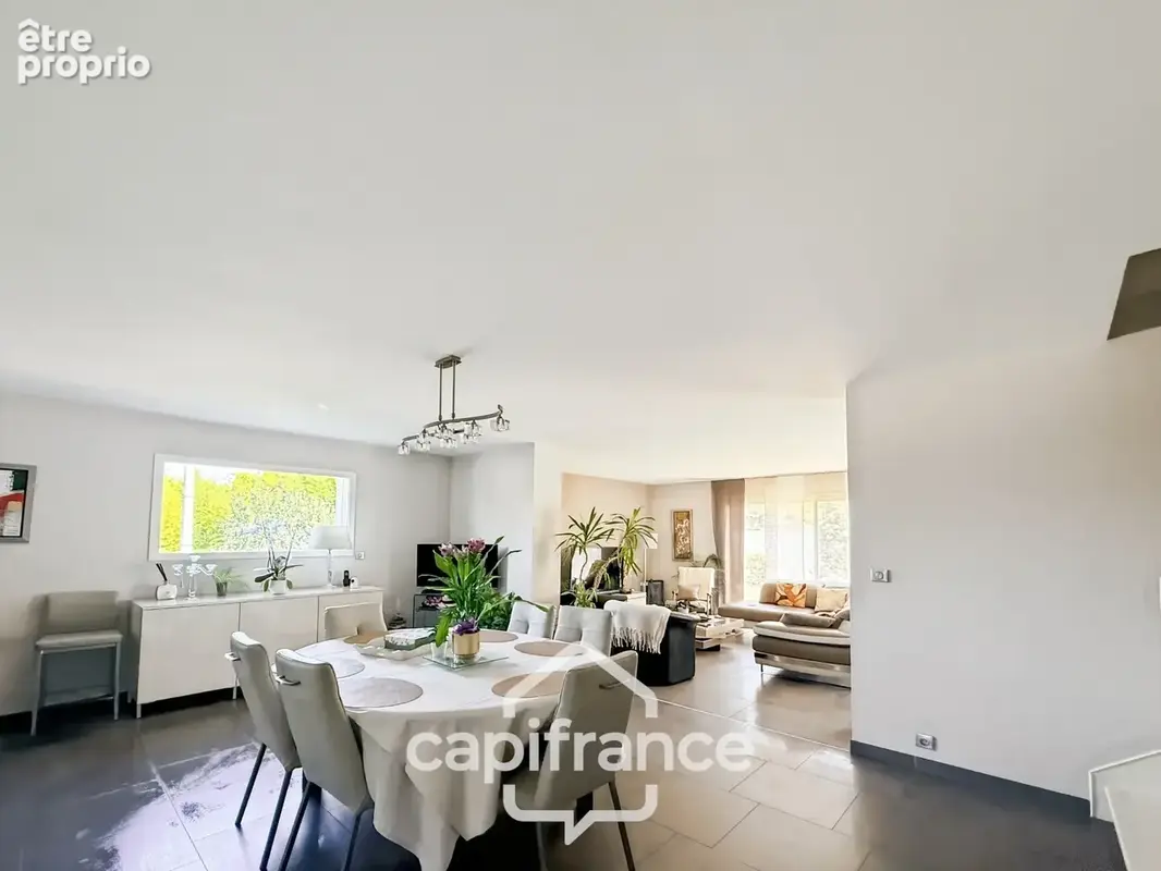 Maison à vendre 6 pièces  pontivy – proximité du quartier de treleau – maison familiale avec extension et sous-sol complet - photo 4
