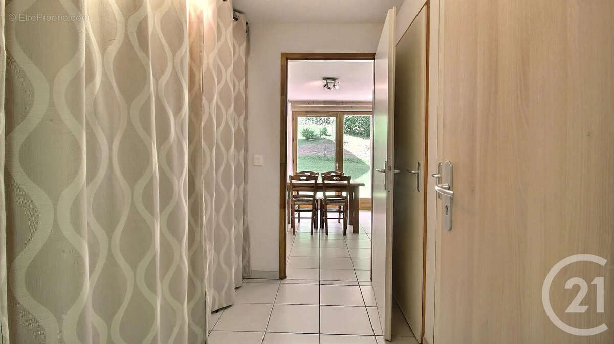 Appartement 32 m² à Thollon-Les-Memises  - photo 3