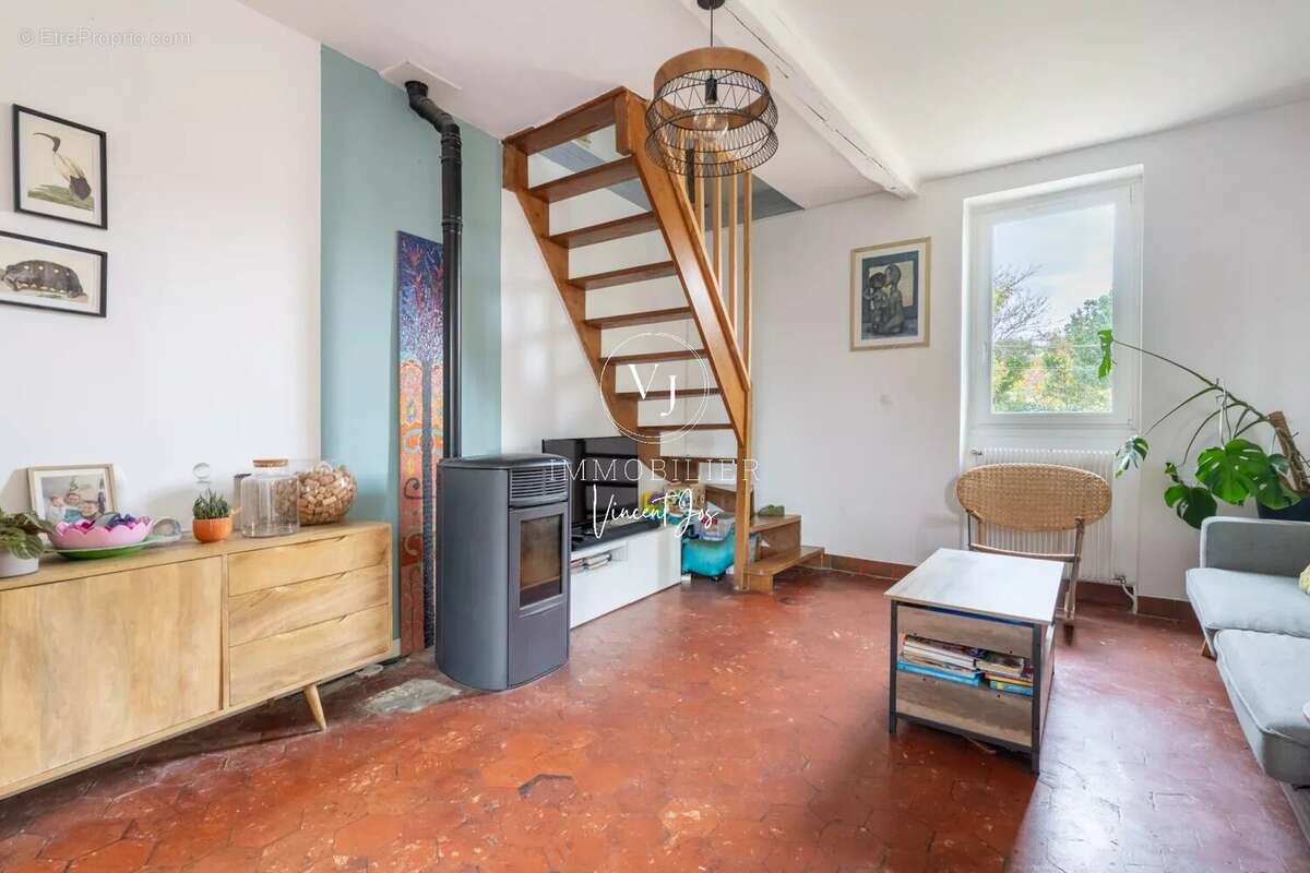 Maison à LES MUREAUX