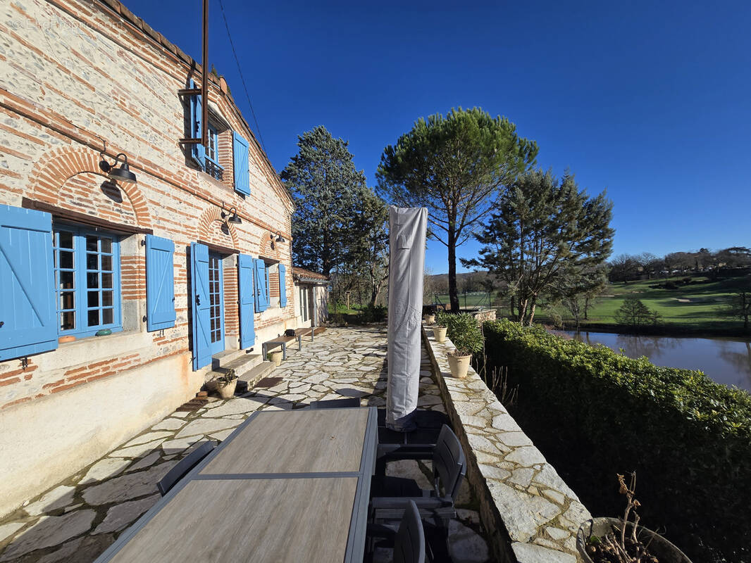 Maison à CASTELNAU-DE-LEVIS