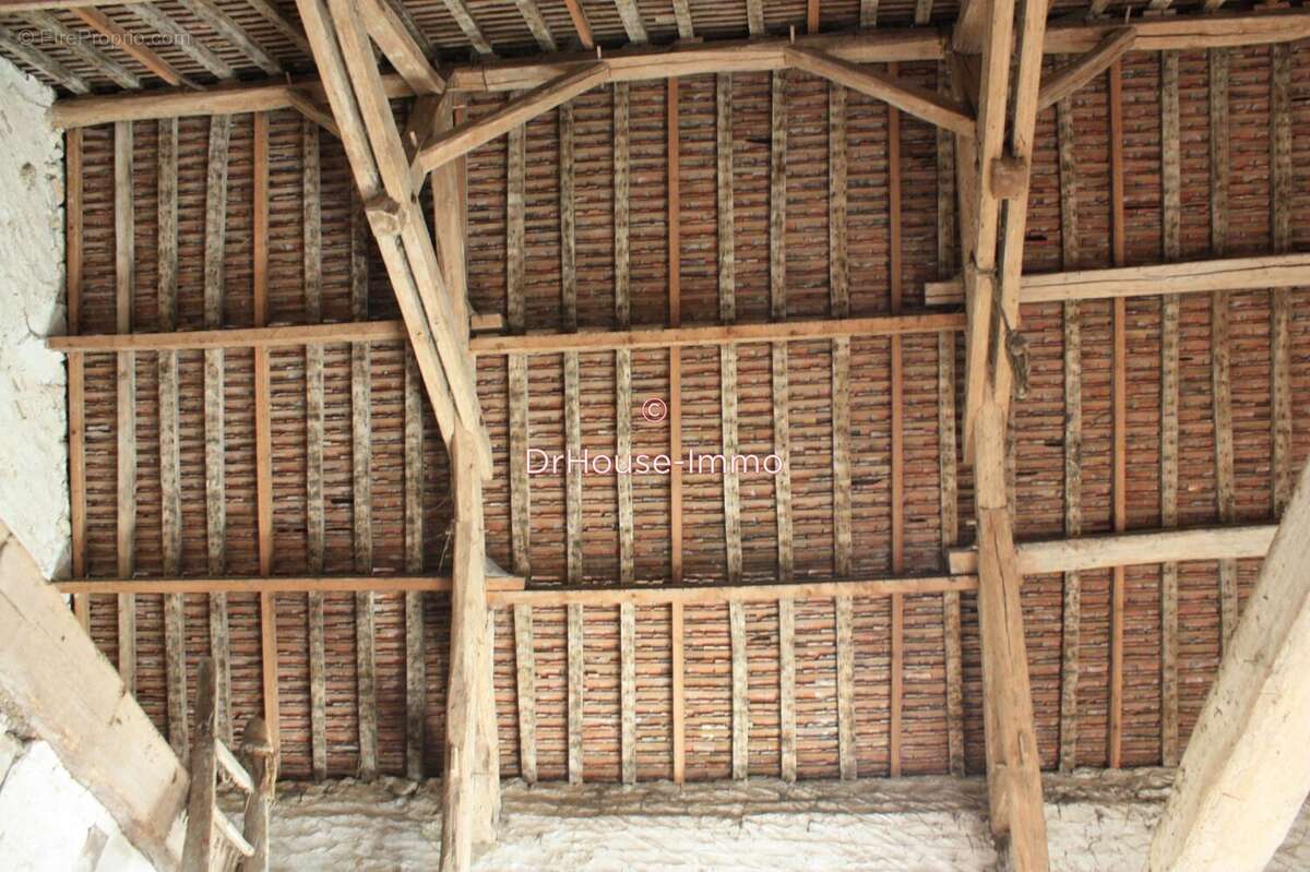 Appartement à GIRONVILLE