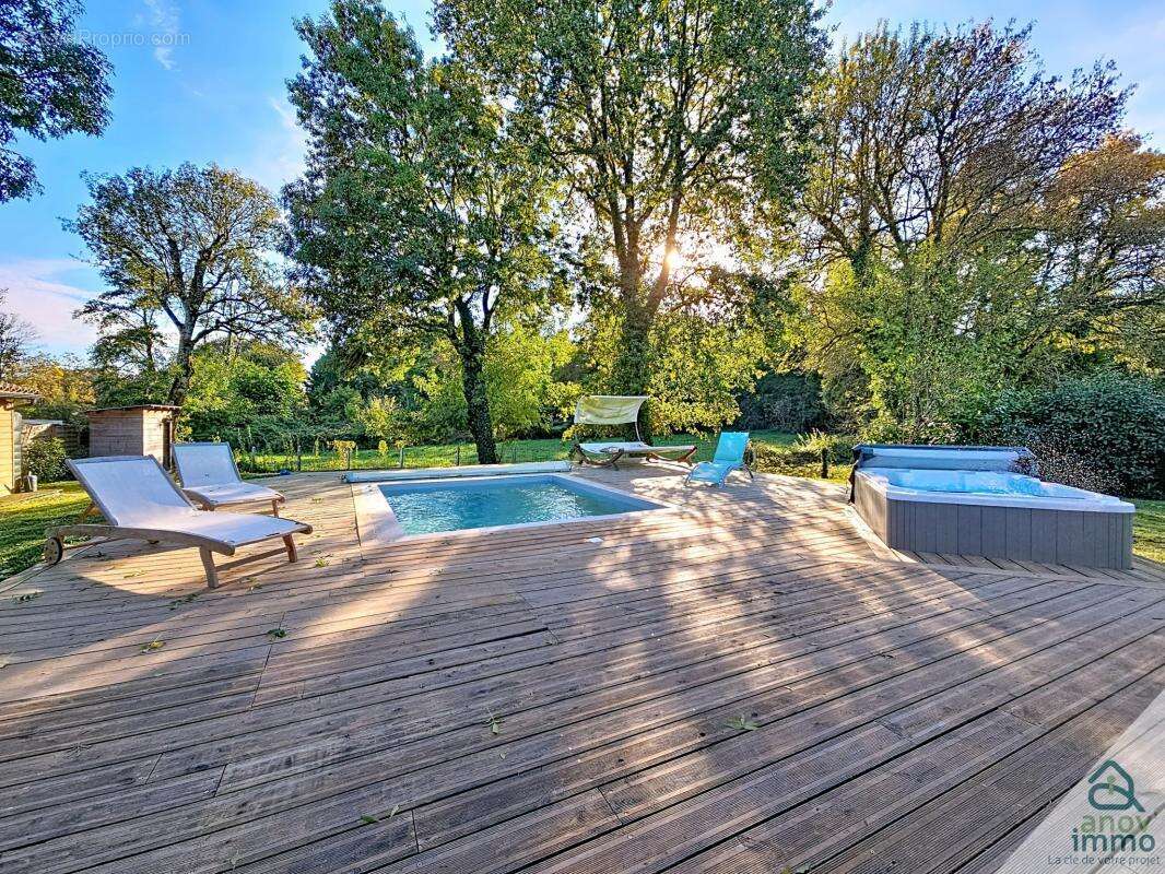 Maison à SAINT-ANDRE-DE-CUBZAC