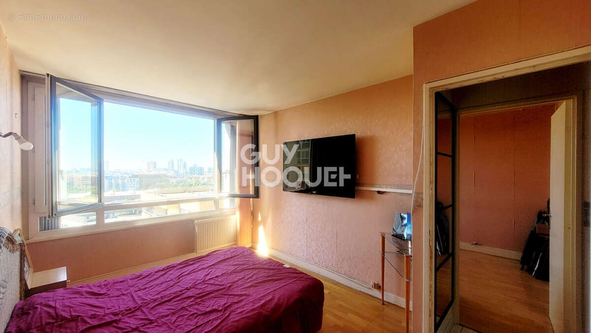 Appartement à AUBERVILLIERS