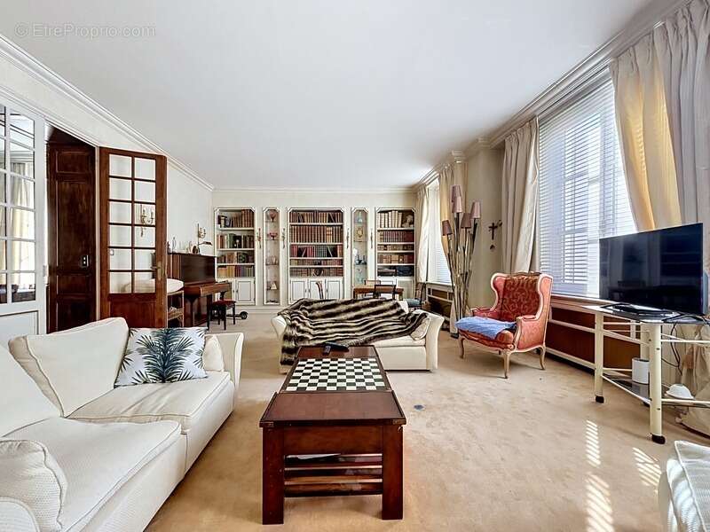 Maison à vendre 13 pièces REIMS (51) - photo 9