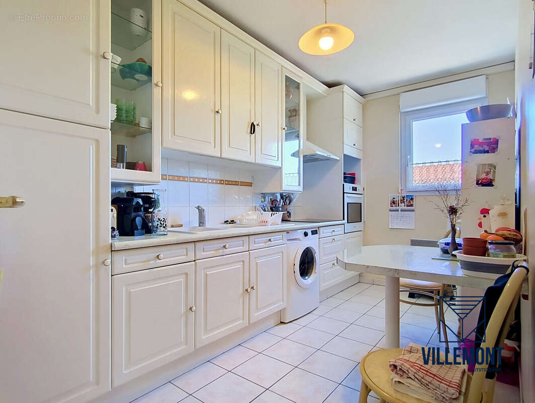 Appartement à PEROLS