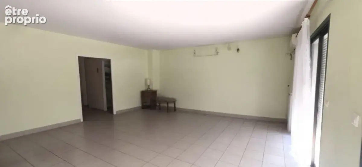 Perpignan   superbe appartement f4 de 110 m2 avec terrasse, garage et cave - photo 5