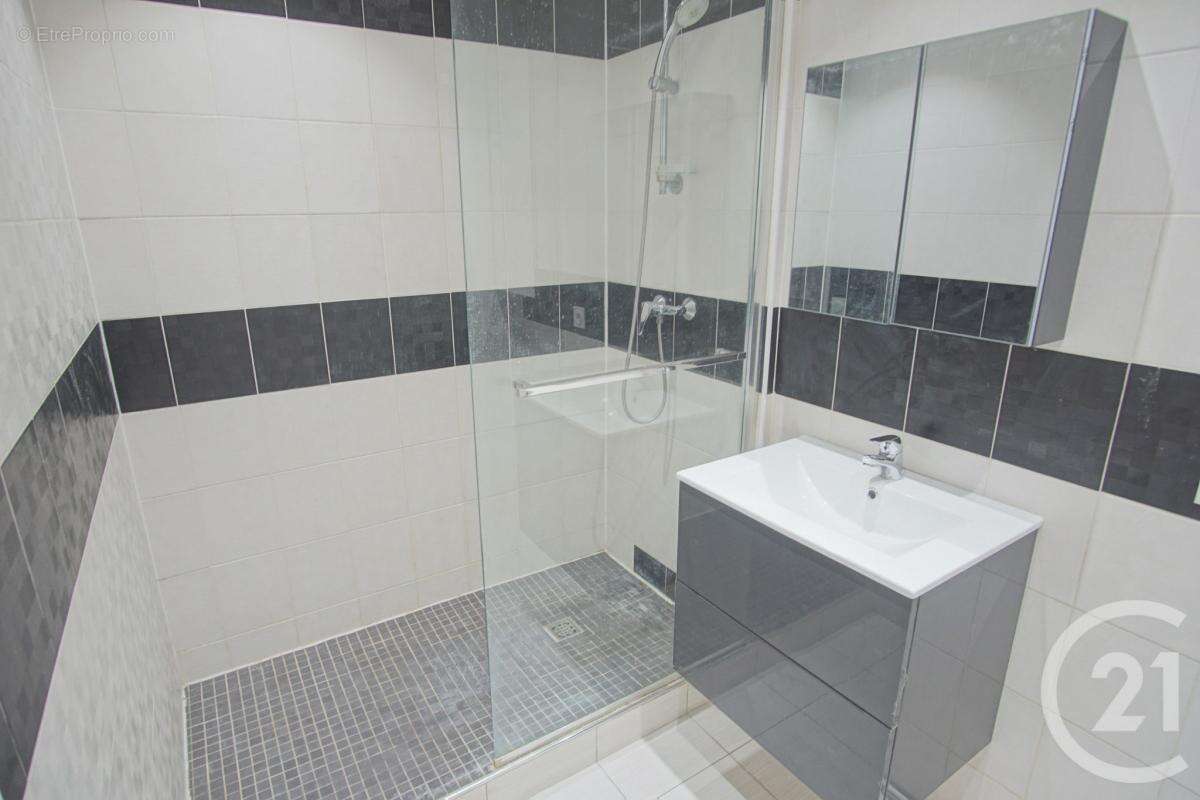 Appartement à CHOISY-LE-ROI