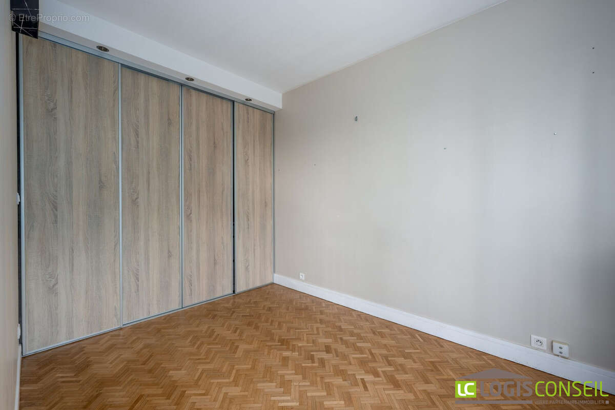 Appartement 78 m² à Chatenay-Malabry  - photo 8