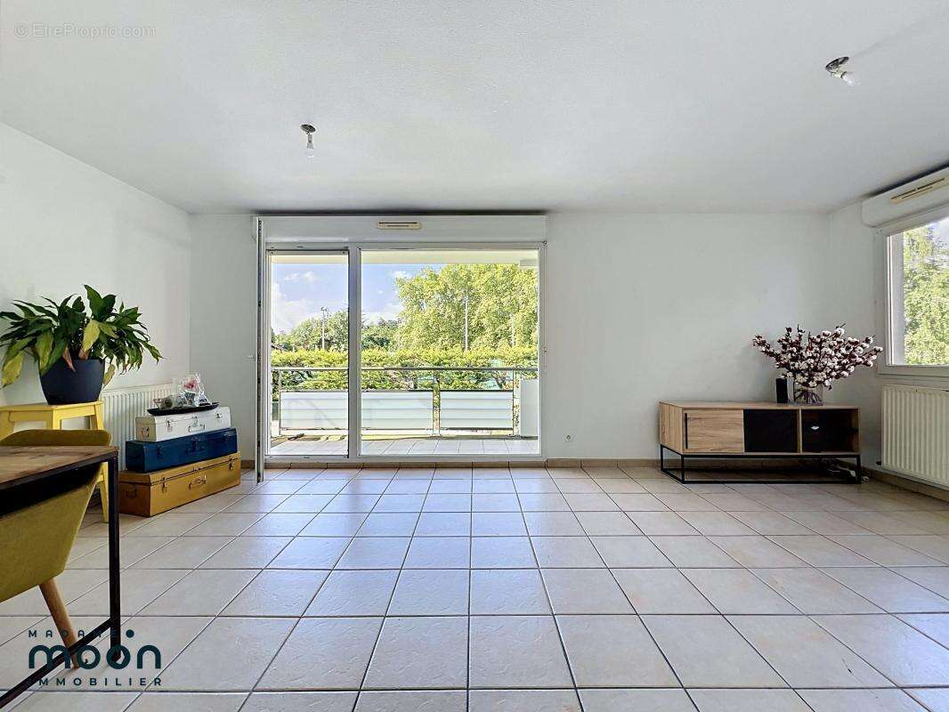 Appartement à OULLINS