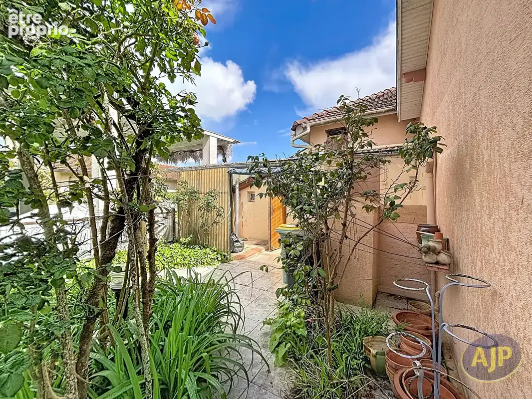 Maison à MERIGNAC