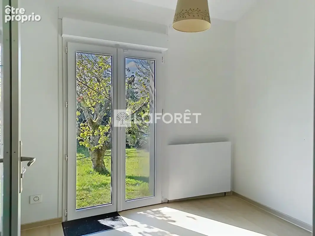 Maison de plain-pied 140 m², genay au calme avec grand terrain arboré - photo 15