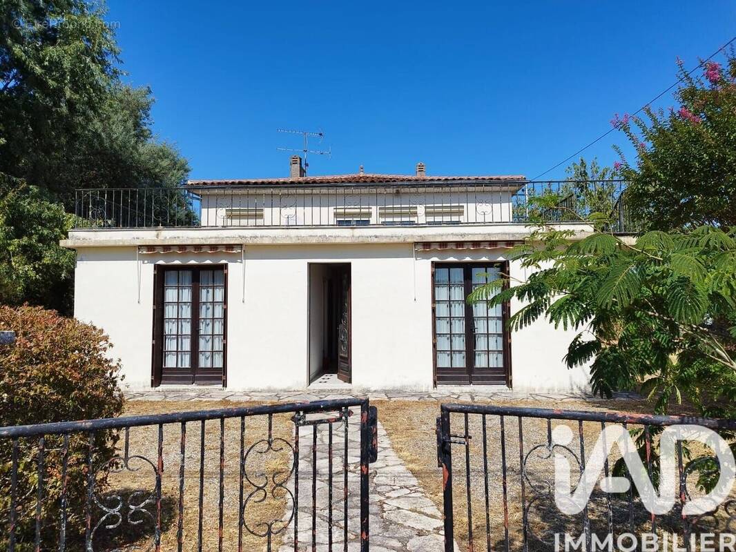 Photo 1 - Maison à PINEUILH