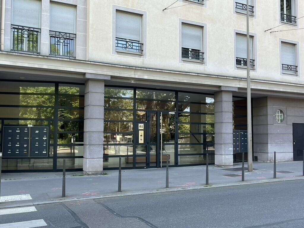 Appartement à LYON-4E