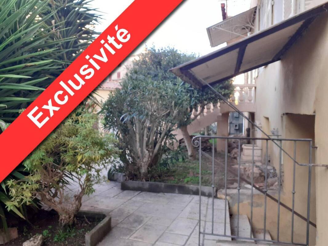   - Appartement à DRAGUIGNAN