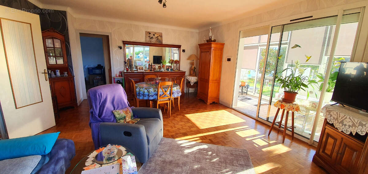 Maison à SAINT-AGNANT