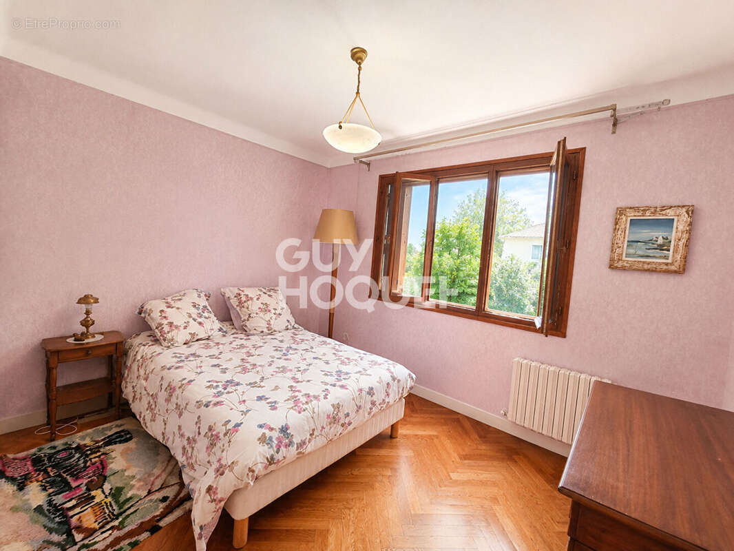 Maison 101 m² à Le Blanc-Mesnil  - photo 5