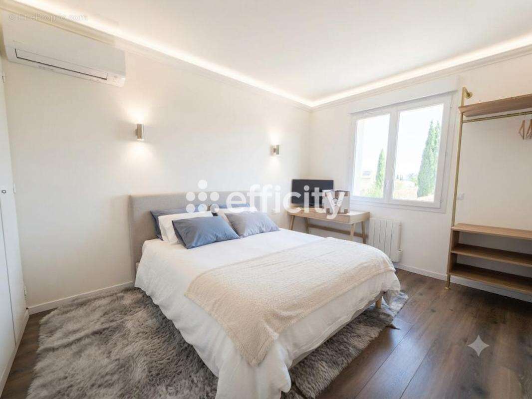 Maison 170 m² à Baillargues  - photo 4